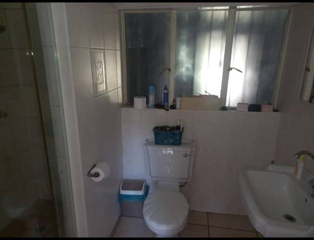 4 BEDROOM HOUSE FOR SALE IN SUIDERBERG